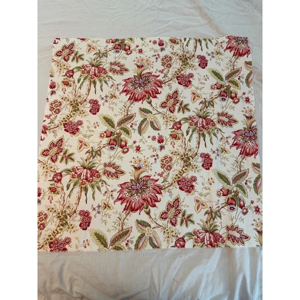 Lot of 3 floral botanical white‎ cream bkgrd design fabrics vintage new flowers